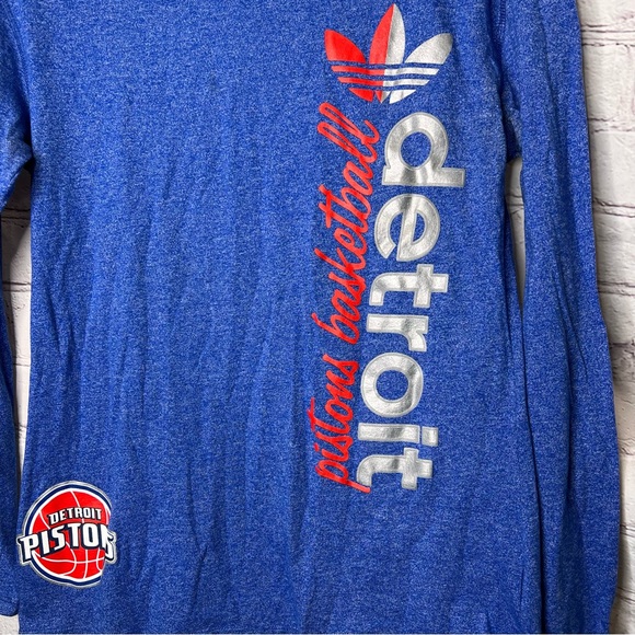 Adidas Detroit Pistons Blue Long Sleeve Crewneck T-SHirt Womens Size Small - Picture 2 of 7